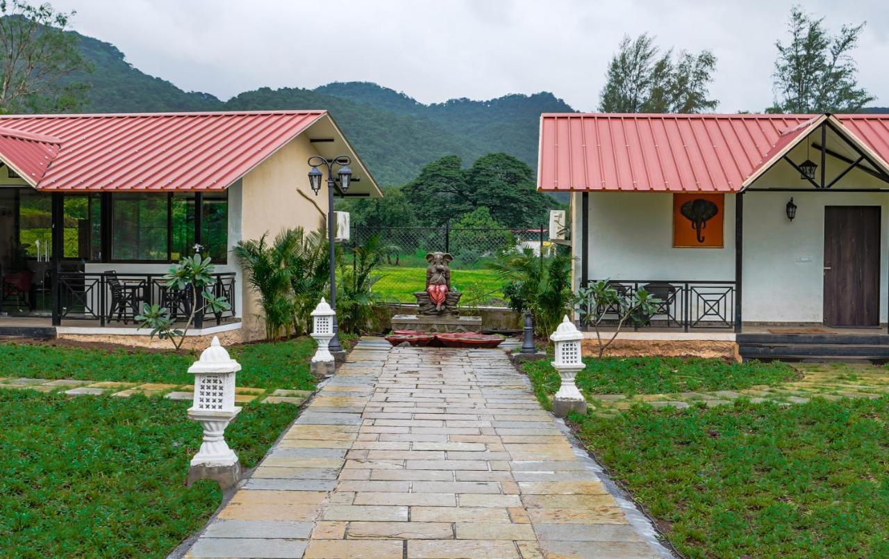 Ninad Homestays Карджат Екстер'єр фото