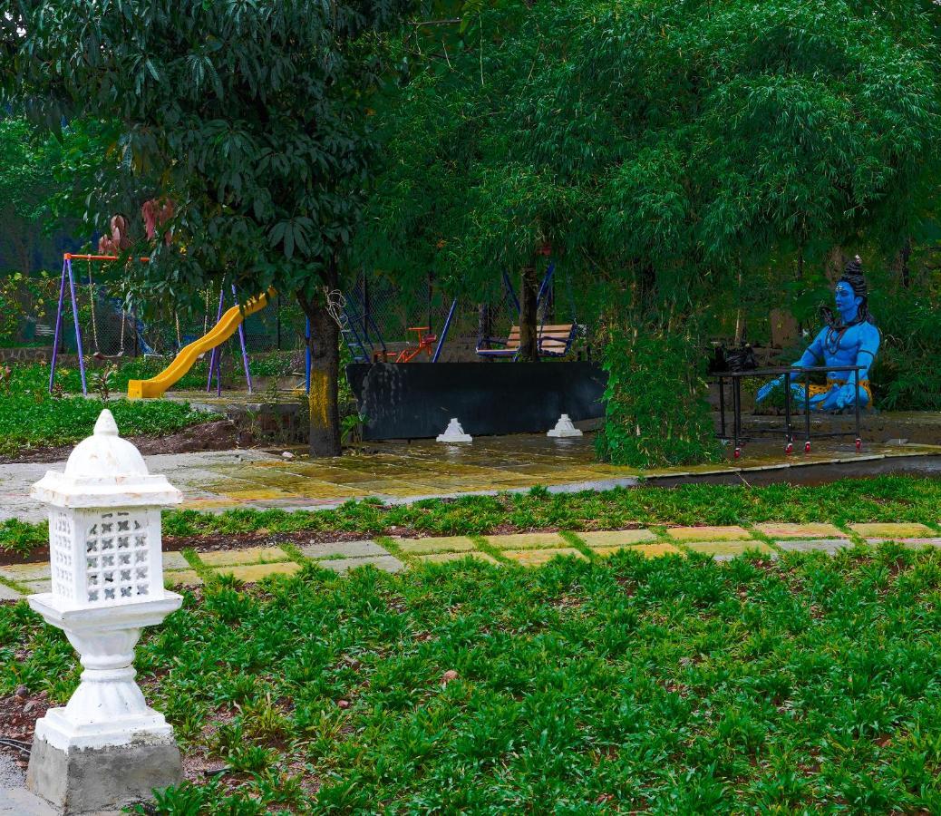 Ninad Homestays Карджат Екстер'єр фото