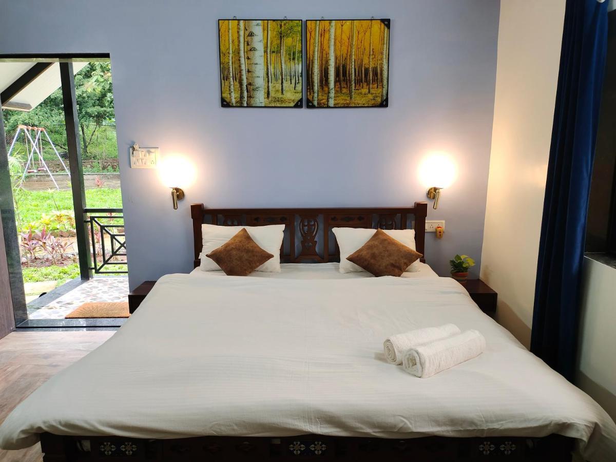 Ninad Homestays Карджат Екстер'єр фото